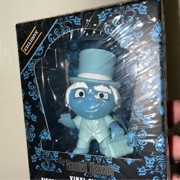 Funko Vinyl Figure - Haunted Mansion - Phineas (Blue Glow) - Hot Topic Exclusive - Picture 7 of 9